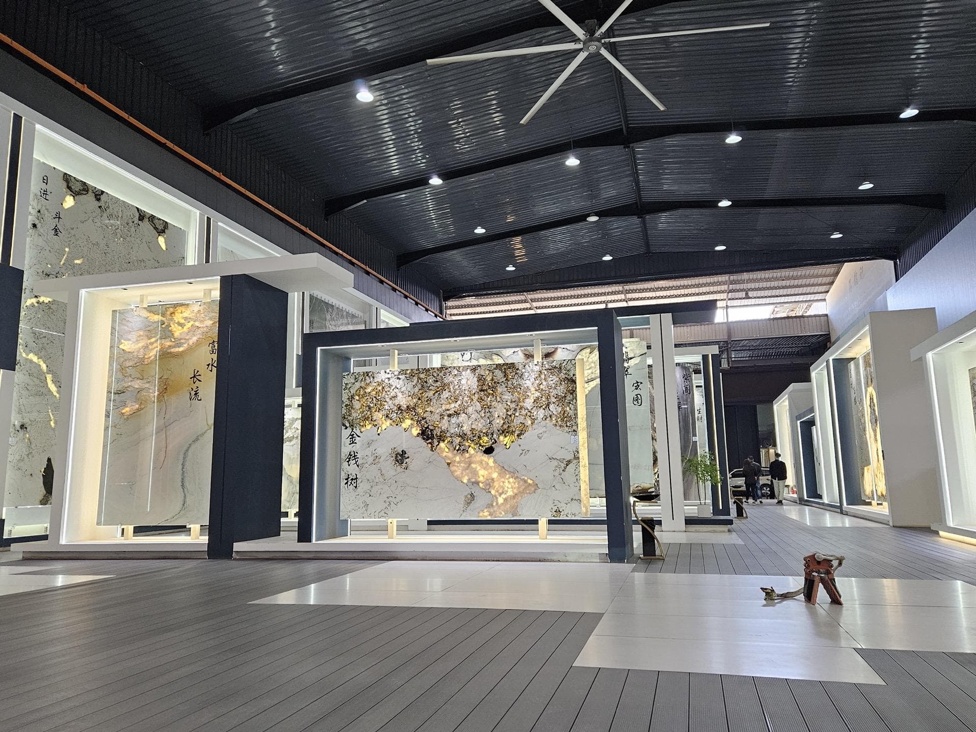 Luxury Slab Showroom
